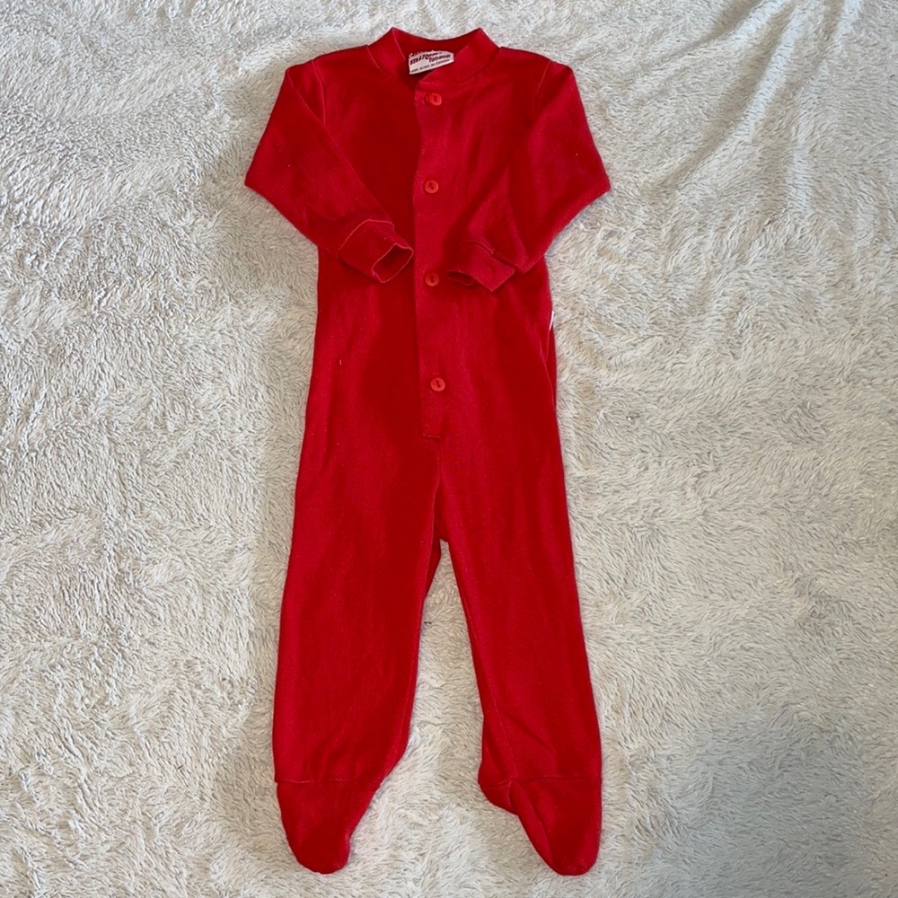 VINTAGE Milton funwear red footie/ sleeper made in Canada